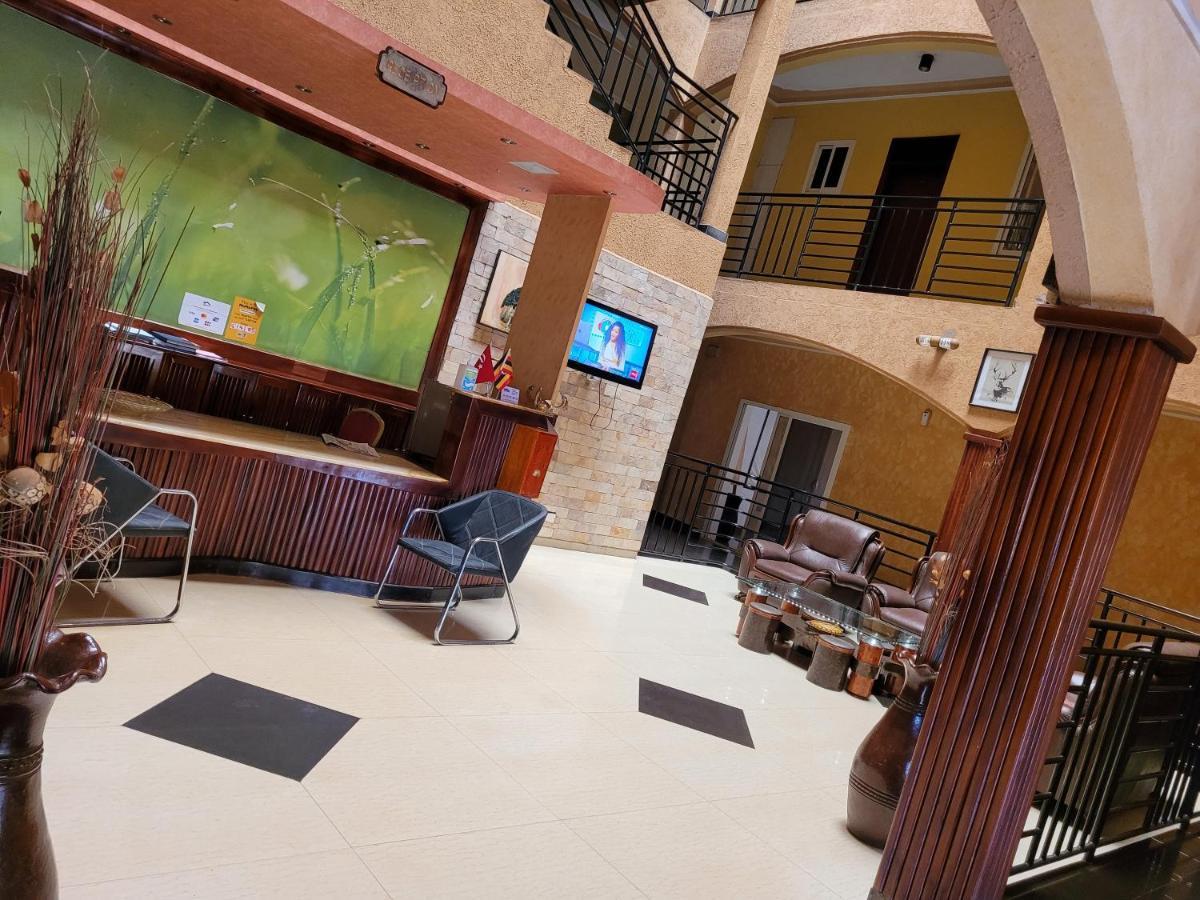Glory Summit Hotel Hoima Εξωτερικό φωτογραφία