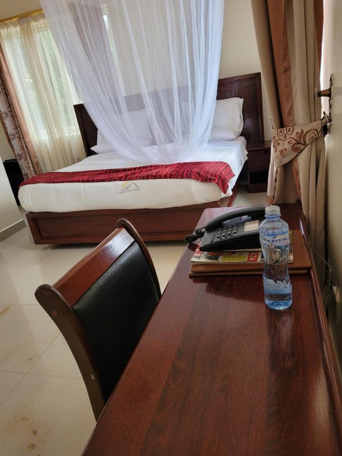 Glory Summit Hotel Hoima Εξωτερικό φωτογραφία
